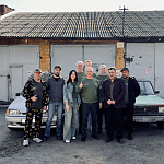 Борис Гуркин передал автомобили военнослужащим, выполняющим задачи специальной военной операции