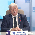 Вячеслав Василенко на пресс-конференции в «ТАСС Юг»  рассказал об итогах жатвы-2026 и мерах поддержки донских аграриев
