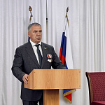 Борис Гуркин поздравил коллектив госпиталя войск национальной гвардии с Днем образования медицинского учреждения